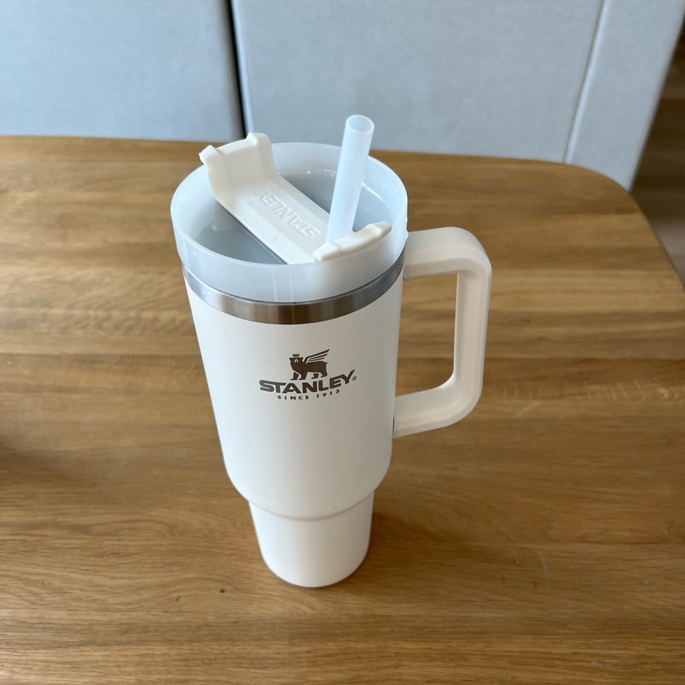 Cream Stanley 40oz Cup